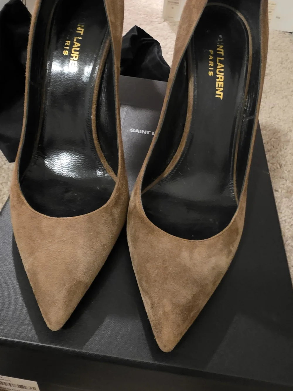 Saint Laurent Women’s Brown Suede Pointed-Toe Pumps - Picture 2 of 15